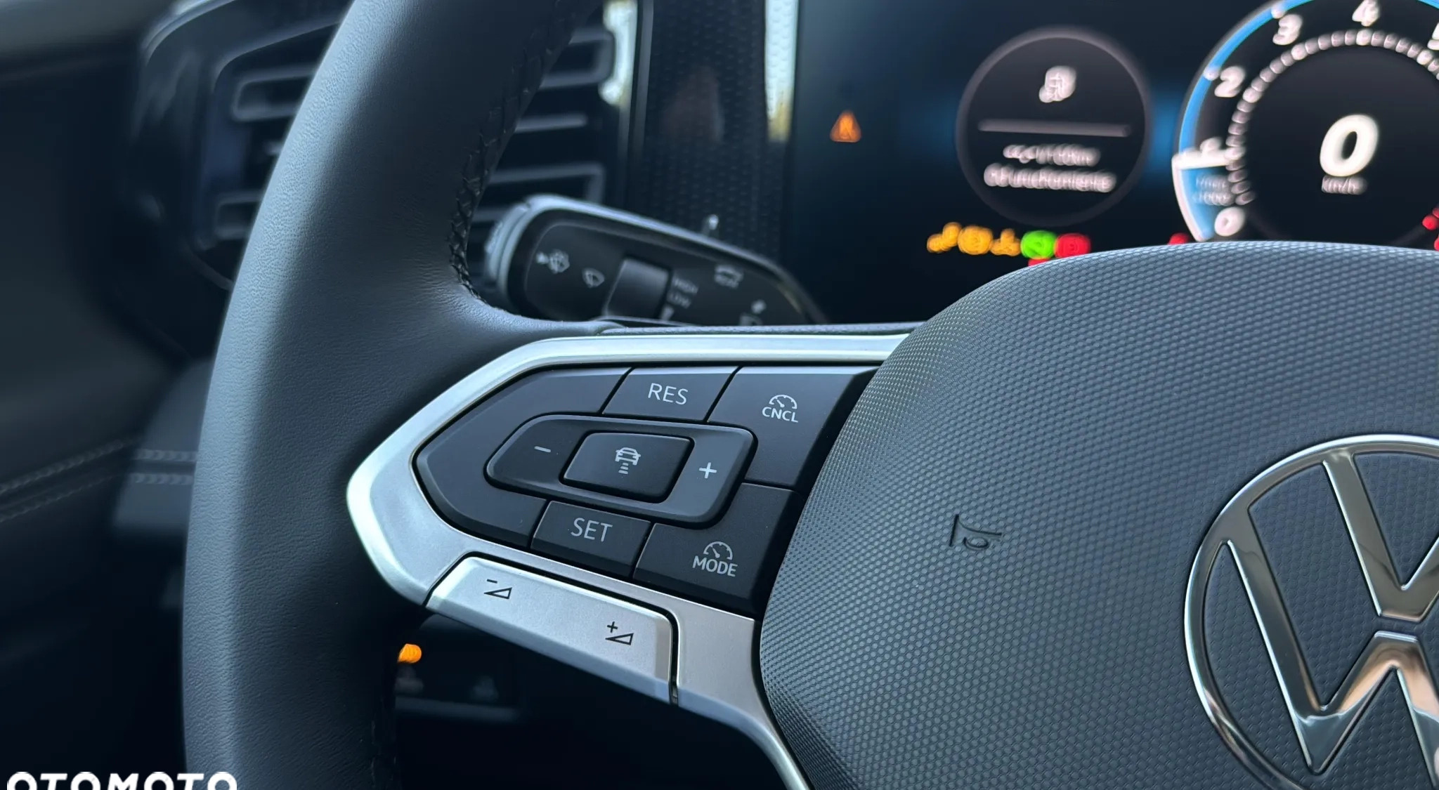 Volkswagen Tiguan cena 181300 przebieg: 5, rok produkcji 2024 z Wałcz małe 352